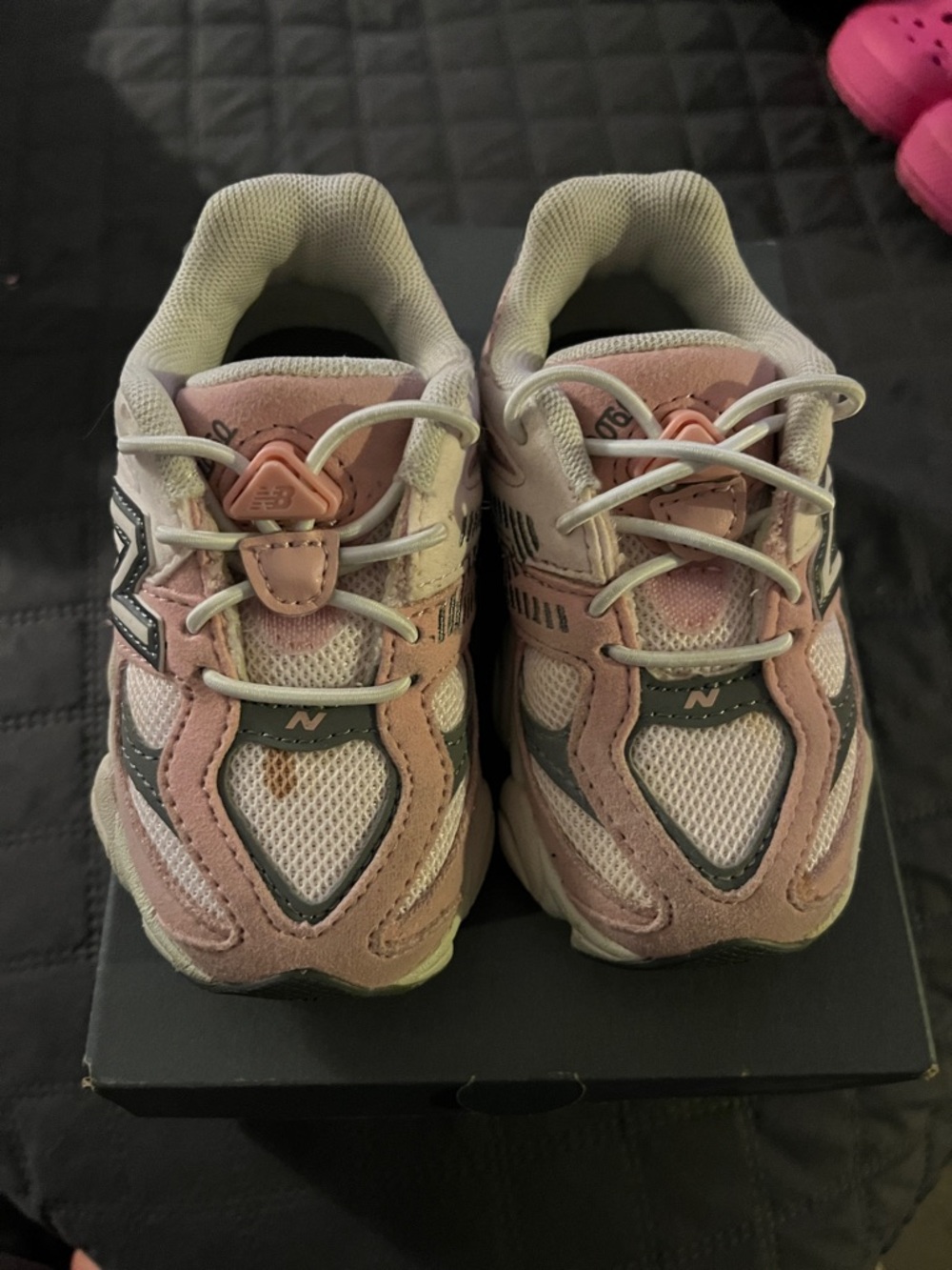 New Balance Kids Pink and Gray Lace-Up 9060 Sneakers